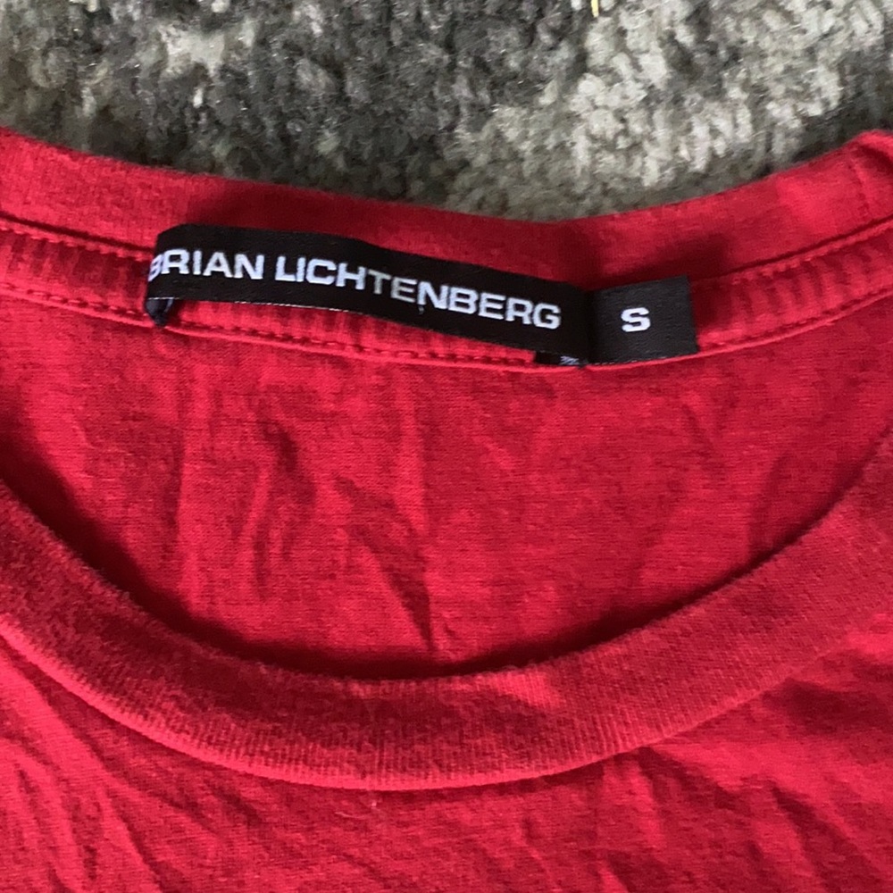 BRIAN LICHTENBERG BUCCI RED T SHIRT - Picture 3 of 3